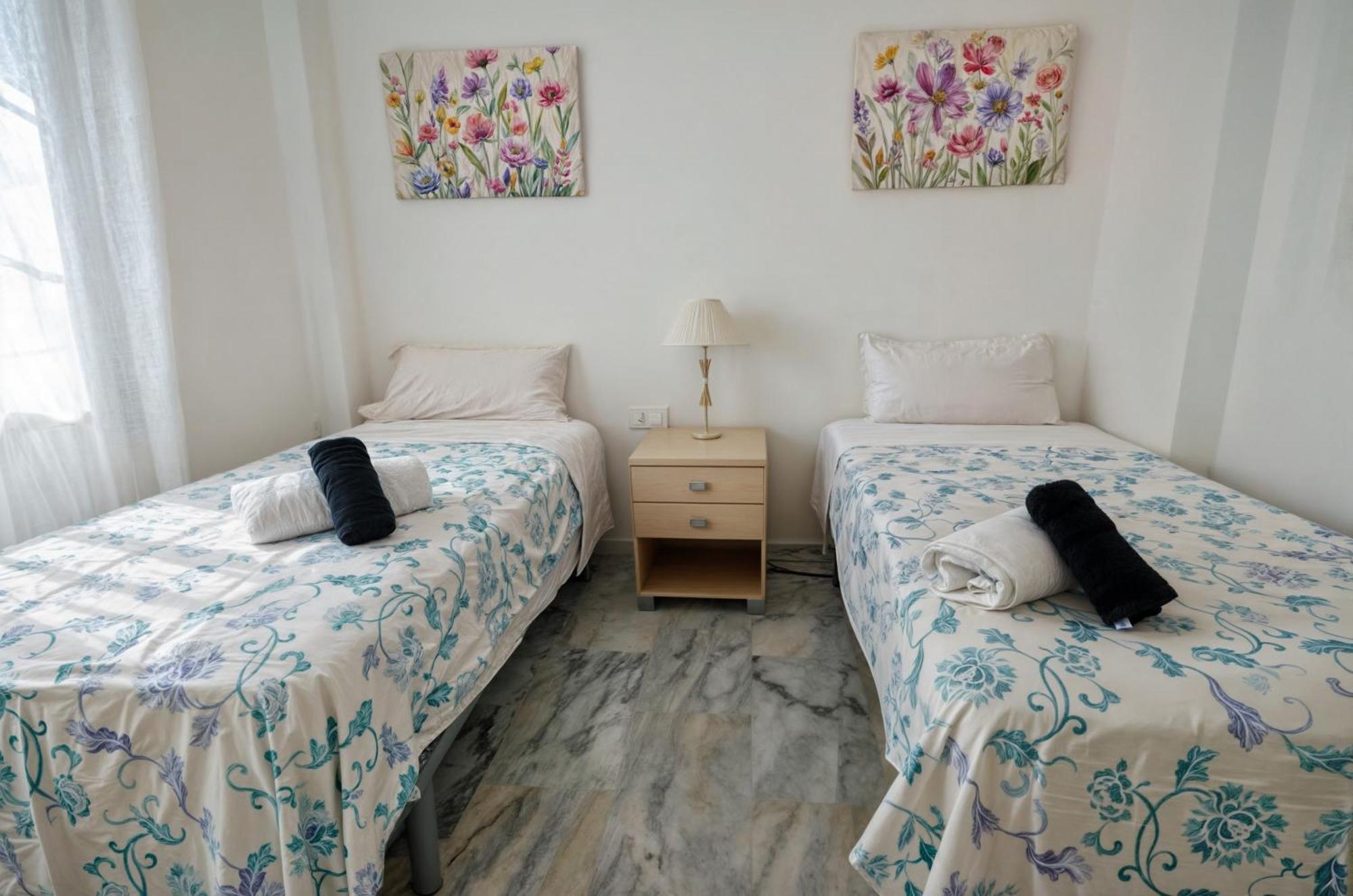 Apartamento Pilar Marbella Exterior foto